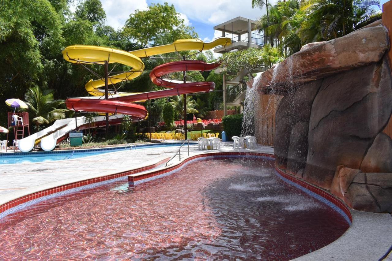 קאלדס נובאס Hotel Golden Dolphin Grand Hotel 130 מראה חיצוני תמונה