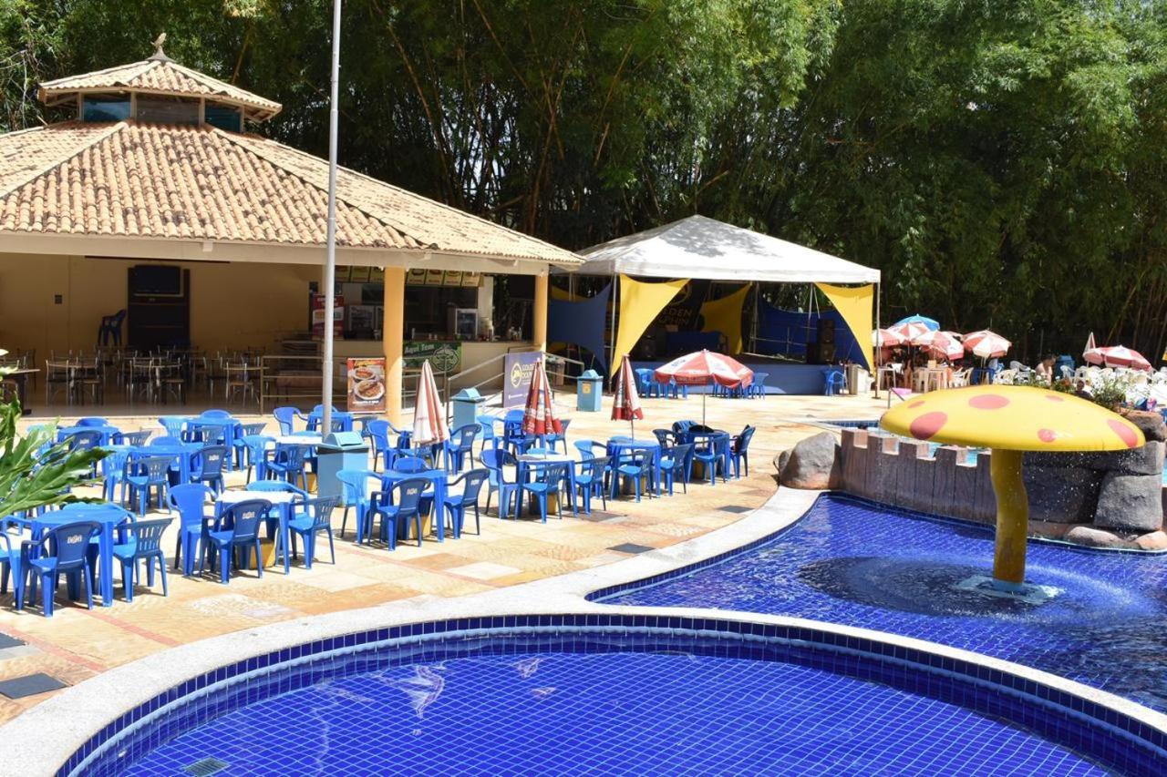 קאלדס נובאס Hotel Golden Dolphin Grand Hotel 130 מראה חיצוני תמונה